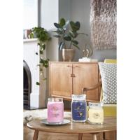 Yankee Candle Banoffee Waffle Medium Jar Extra Image 1 Preview